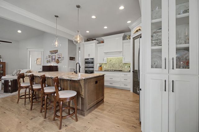 2111 White Poplar Court, Murfreesboro, TN 37130