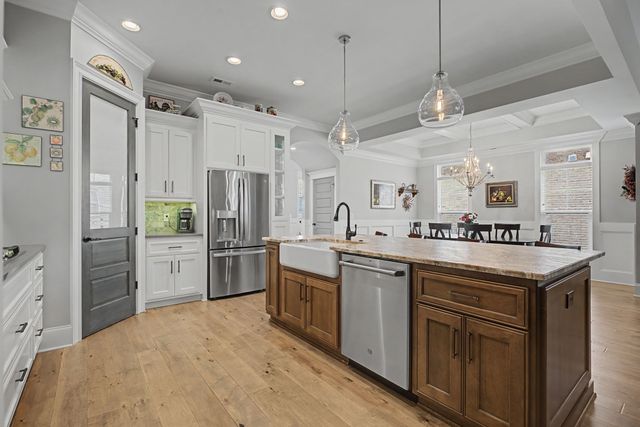 2111 White Poplar Court, Murfreesboro, TN 37130