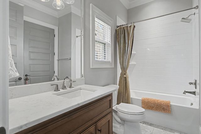 2111 White Poplar Court, Murfreesboro, TN 37130