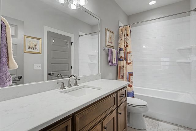 2111 White Poplar Court, Murfreesboro, TN 37130