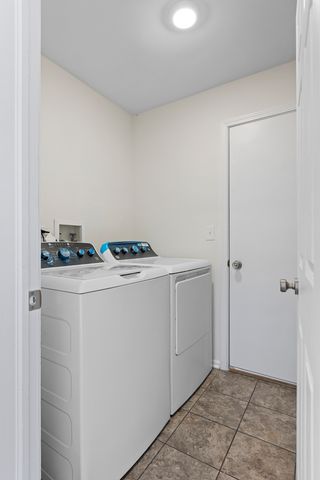 1133 Heavens Gate Drive, Lake In The Hills, IL 60156