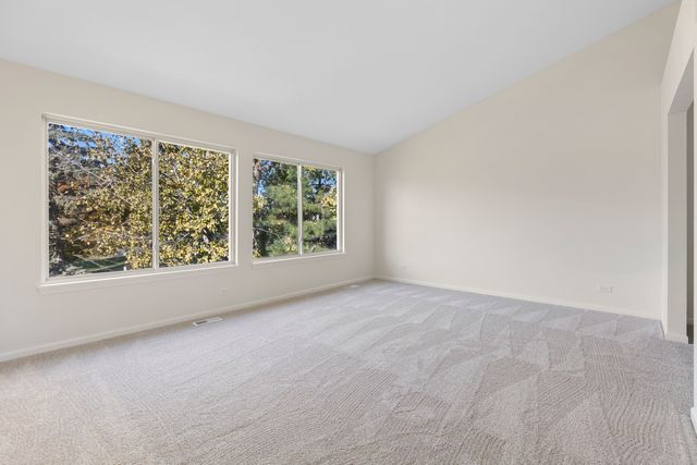 1133 Heavens Gate Drive, Lake In The Hills, IL 60156