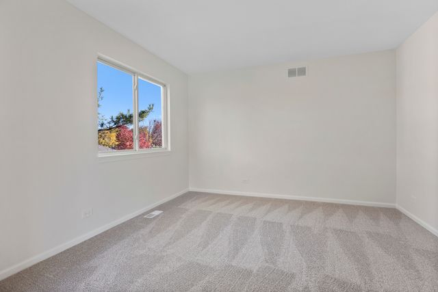 1133 Heavens Gate Drive, Lake In The Hills, IL 60156