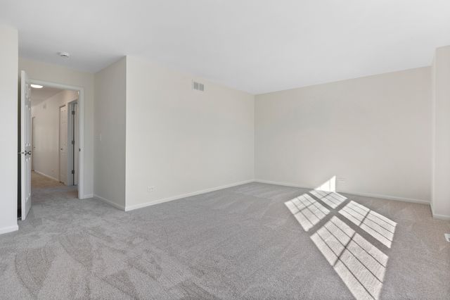 1133 Heavens Gate Drive, Lake In The Hills, IL 60156