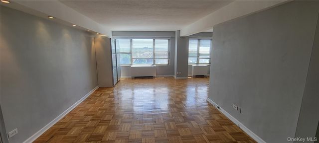107-40 Queens Boulevard 11L, Forest Hills, NY 11375