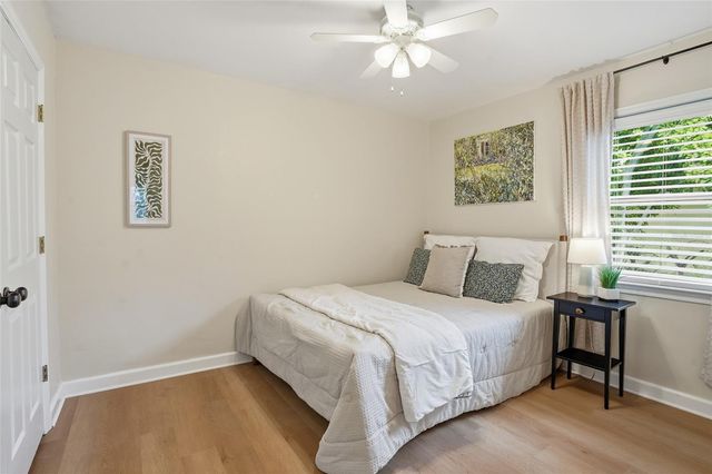 1349 78TH AVENUE N, St Petersburg, FL 33702