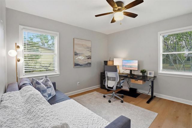 1349 78TH AVENUE N, St Petersburg, FL 33702