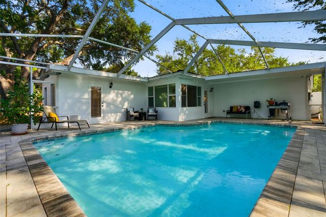 1349 78TH AVENUE N, St Petersburg, FL 33702