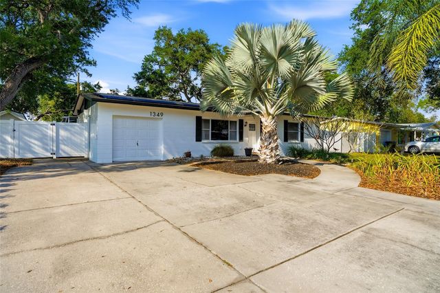 1349 78TH AVENUE N, St Petersburg, FL 33702