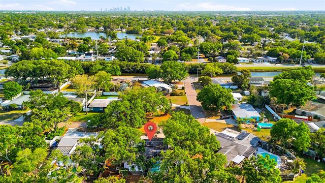 1349 78TH AVENUE N, St Petersburg, FL 33702