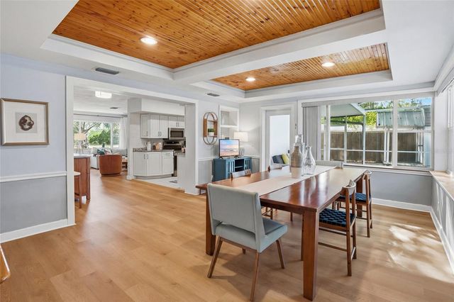 1349 78TH AVENUE N, St Petersburg, FL 33702