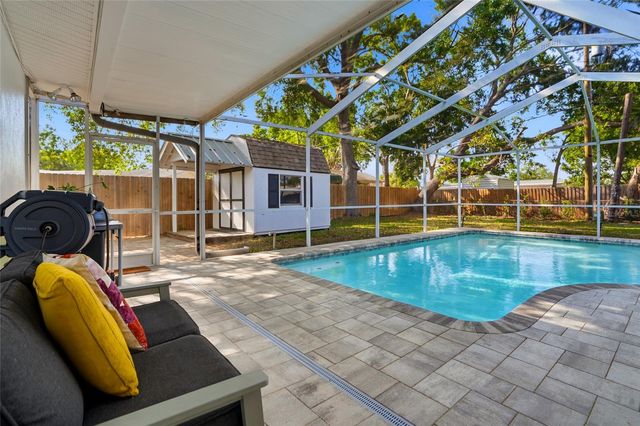 1349 78TH AVENUE N, St Petersburg, FL 33702