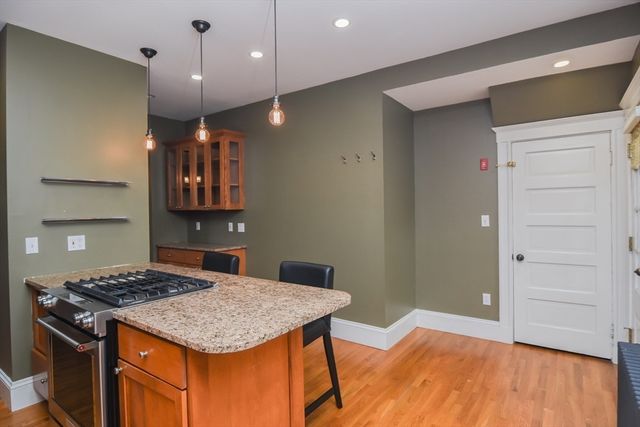 11 Marion 1, Arlington, MA 02474