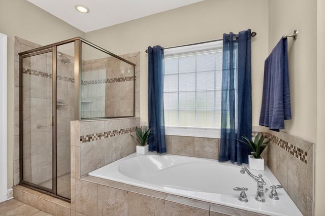 1027 Berkshire Blvd, Mount Juliet, TN 37122