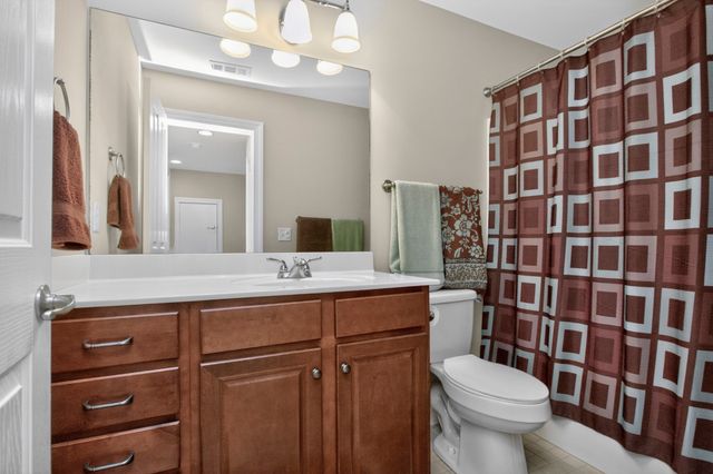 1027 Berkshire Blvd, Mount Juliet, TN 37122
