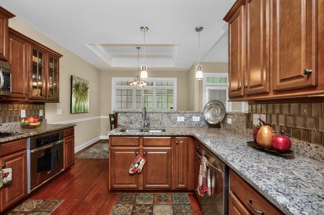 1027 Berkshire Blvd, Mount Juliet, TN 37122