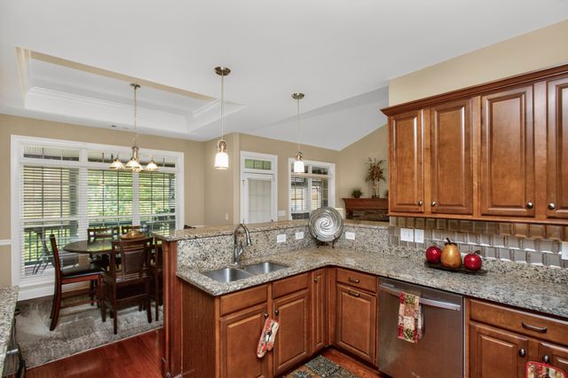 1027 Berkshire Blvd, Mount Juliet, TN 37122