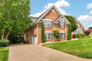 1027 Berkshire Blvd, Mount Juliet, TN 37122