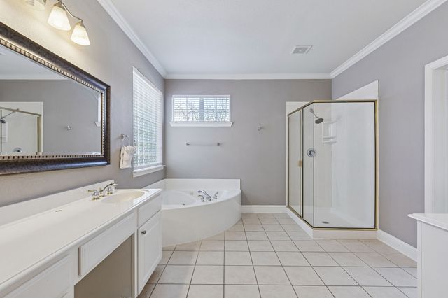 1200 Cedar Valley Drive, Irving, TX 75063