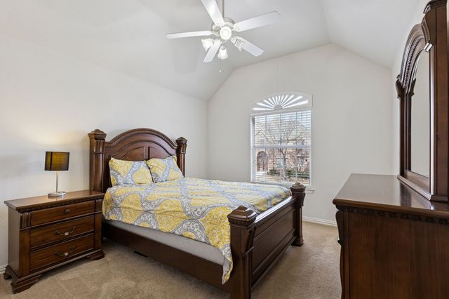 1200 Cedar Valley Drive, Irving, TX 75063