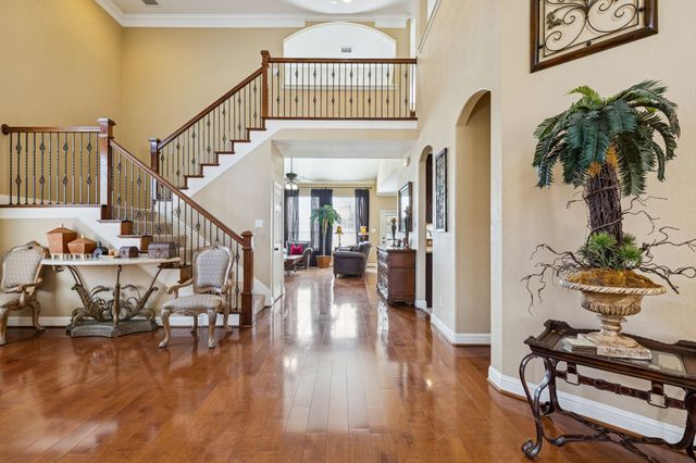 1200 Cedar Valley Drive, Irving, TX 75063