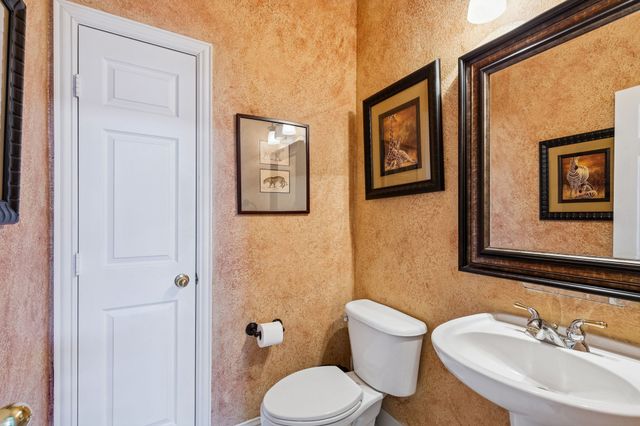 1200 Cedar Valley Drive, Irving, TX 75063