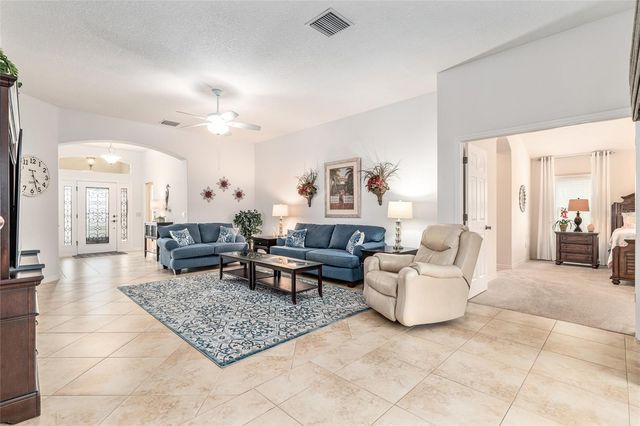 825 ULELAH STREET, The Villages, FL 32163