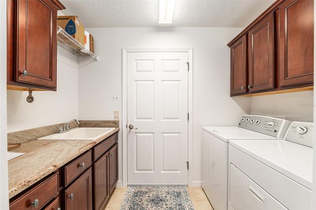 825 ULELAH STREET, The Villages, FL 32163