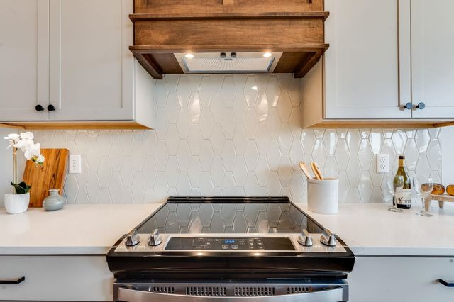 4734 N Saker Cir, Wichita, KS 67219