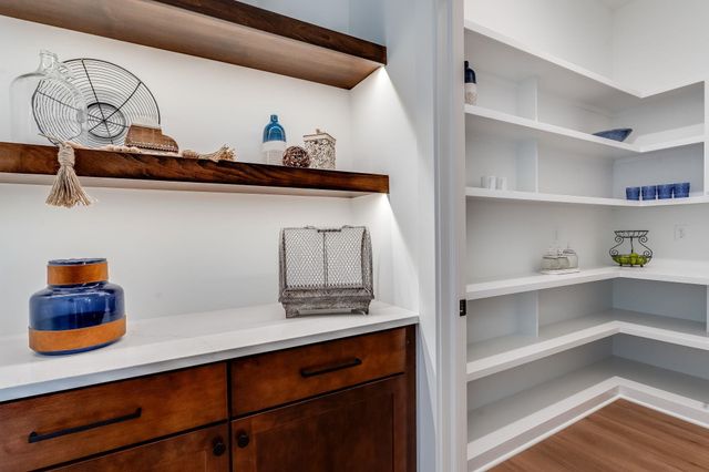 4734 N Saker Cir, Wichita, KS 67219