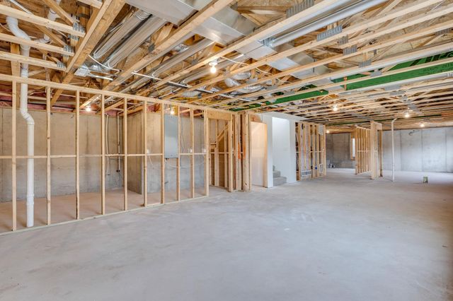 4734 N Saker Cir, Wichita, KS 67219