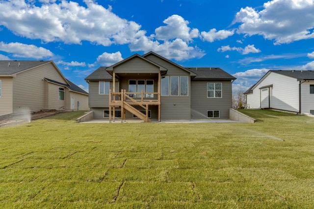 4734 N Saker Cir, Wichita, KS 67219