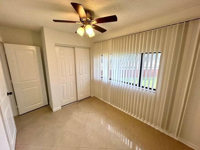 7931 Southgate Boulevard E8, North Lauderdale, FL 33068