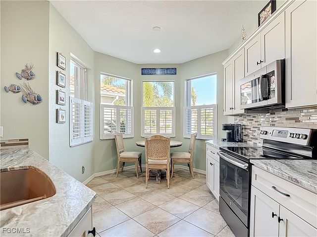 20905 Athenian LN, North Fort Myers, FL 33917