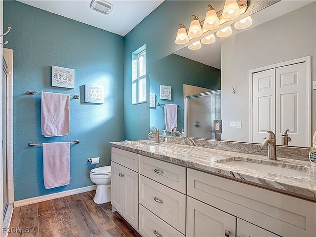 20905 Athenian LN, North Fort Myers, FL 33917