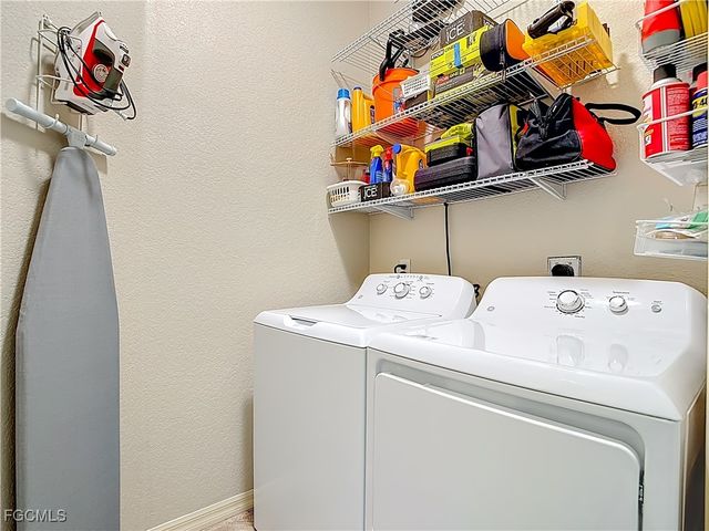 20905 Athenian LN, North Fort Myers, FL 33917