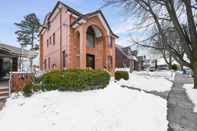 6537 169th Street, Fresh Meadows, NY 11365