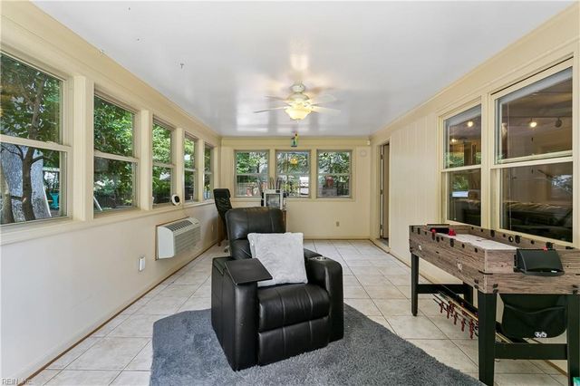 101 Cranwood CT, Yorktown, VA 23693