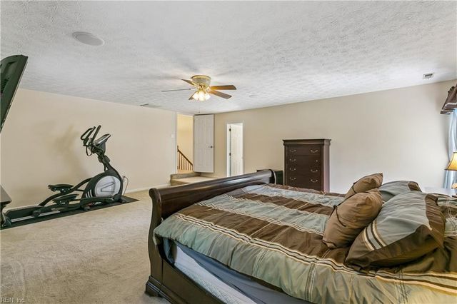 101 Cranwood CT, Yorktown, VA 23693