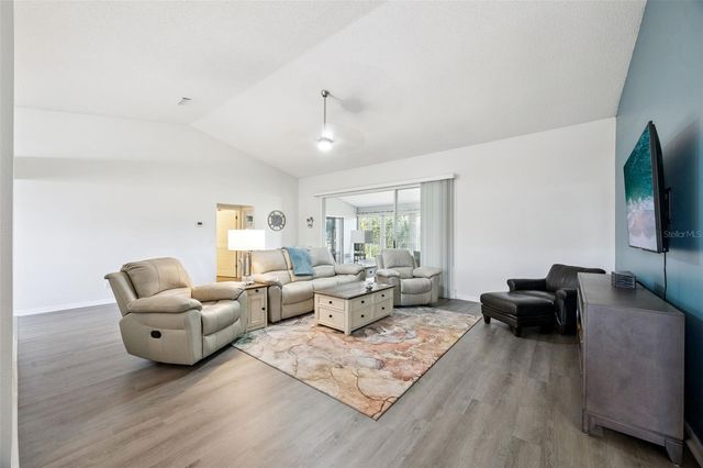 27308 RACQUET CIRCLE, Leesburg, FL 34748