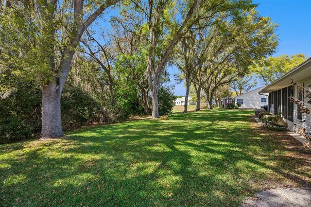 27308 RACQUET CIRCLE, Leesburg, FL 34748