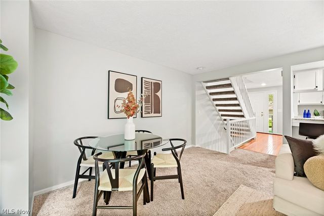 2932 Heatherwood Court, Stow, OH 44224
