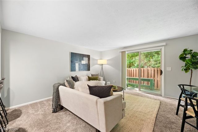 2932 Heatherwood Court, Stow, OH 44224