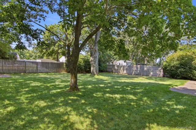 22 Berry Lane, Centereach, NY 11720
