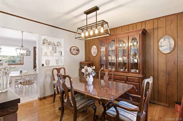 22 Berry Lane, Centereach, NY 11720