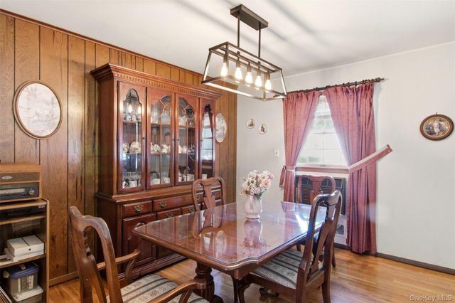 22 Berry Lane, Centereach, NY 11720