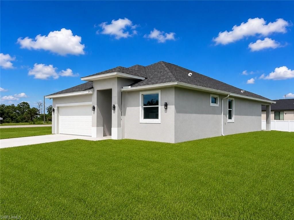 8006 Buttercup CIR, LABELLE, FL 33935 — photo 3