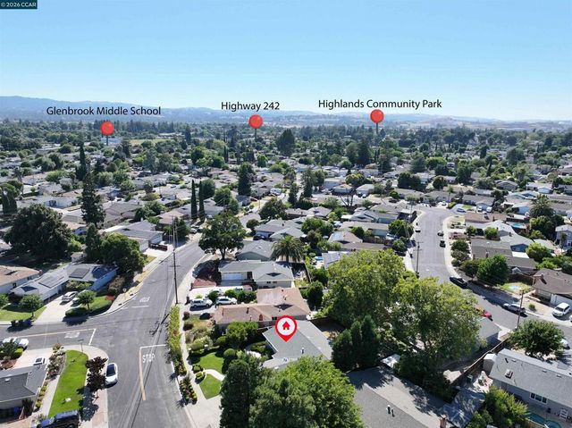 3555 Thunderbird Dr, Concord, CA 94520