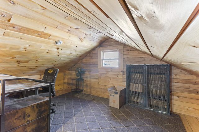 11 Beard Lane, Grafton, NH 03240