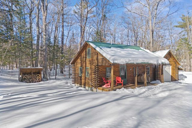 11 Beard Lane, Grafton, NH 03240